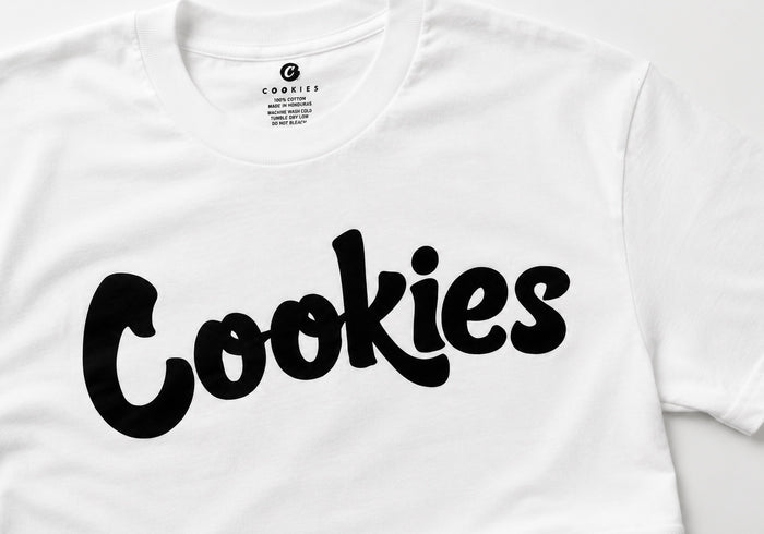 Cookies Original Mint T-shirt in white and black featuring a graphic design, casual unisex tees for everyday wear