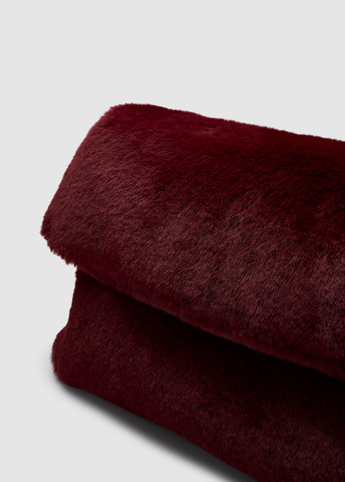 FAUX FUR CLUTCH