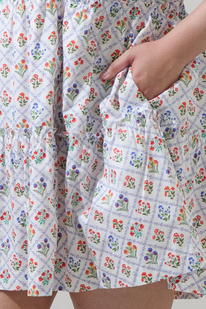 Lara Floral Dixie Split Neck Shift Dress Curve