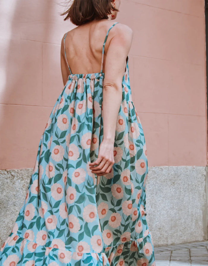 Lena Dress & Blouse Women's Sewing Pattern, Ikatee