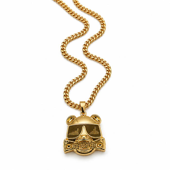 Mint 18K gold plated bear face chain charm, a stylish accessory with a detailed bear design on a jewelry chain.