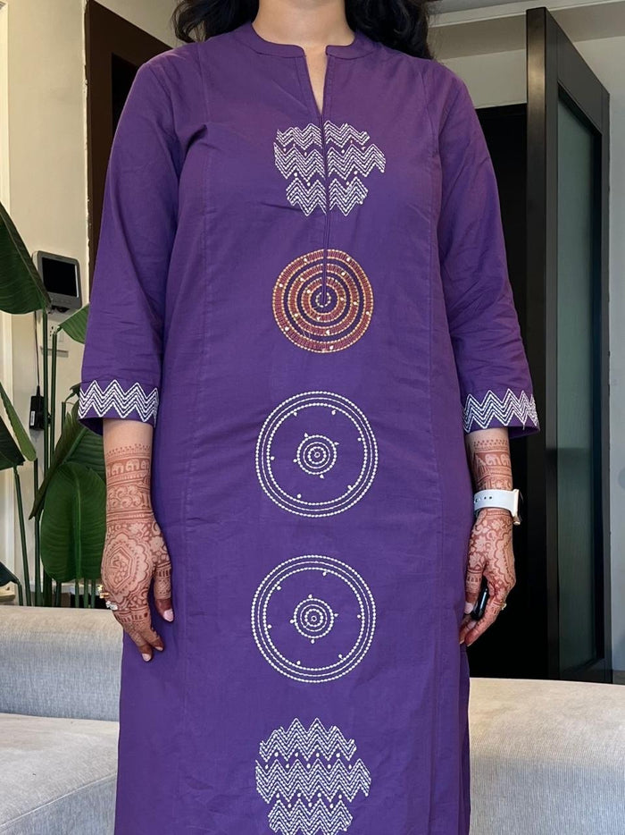 Radha Embroidered Cotton Set- Purple