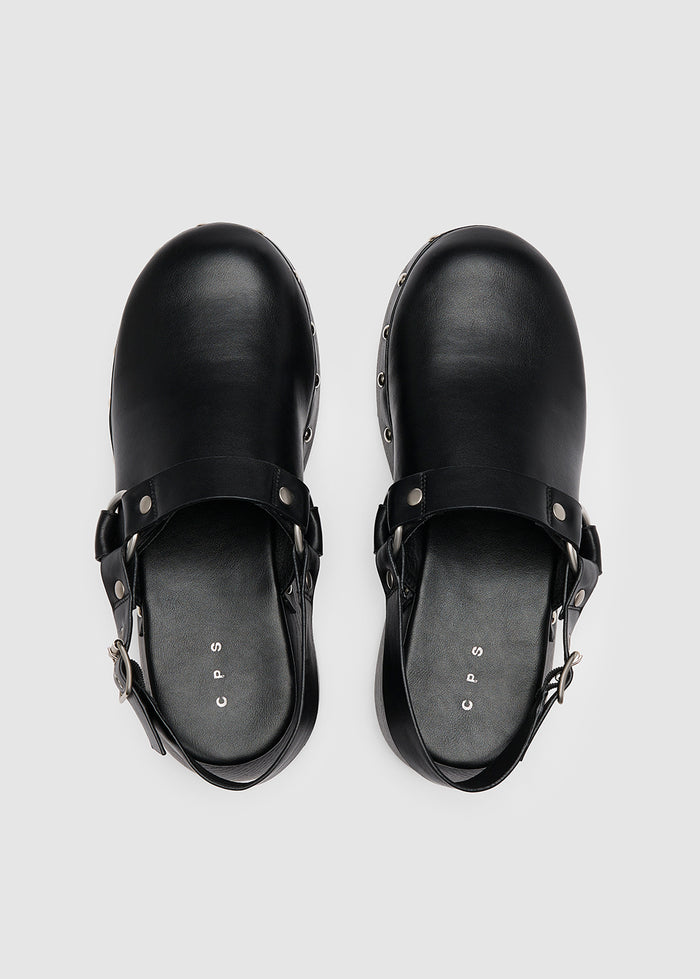 STUDDED PLATFORM CLOGS SANDALS