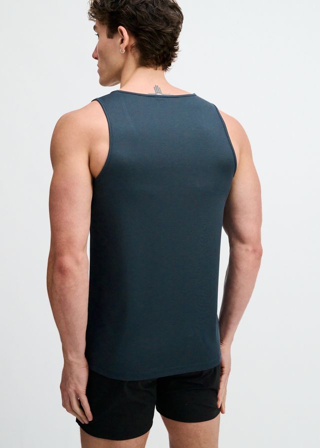 TEXTURED STRETCH MESH PERFORMANCE TANK