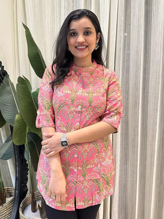 Weekend Rayon Short Kurta- Pink Green Floral