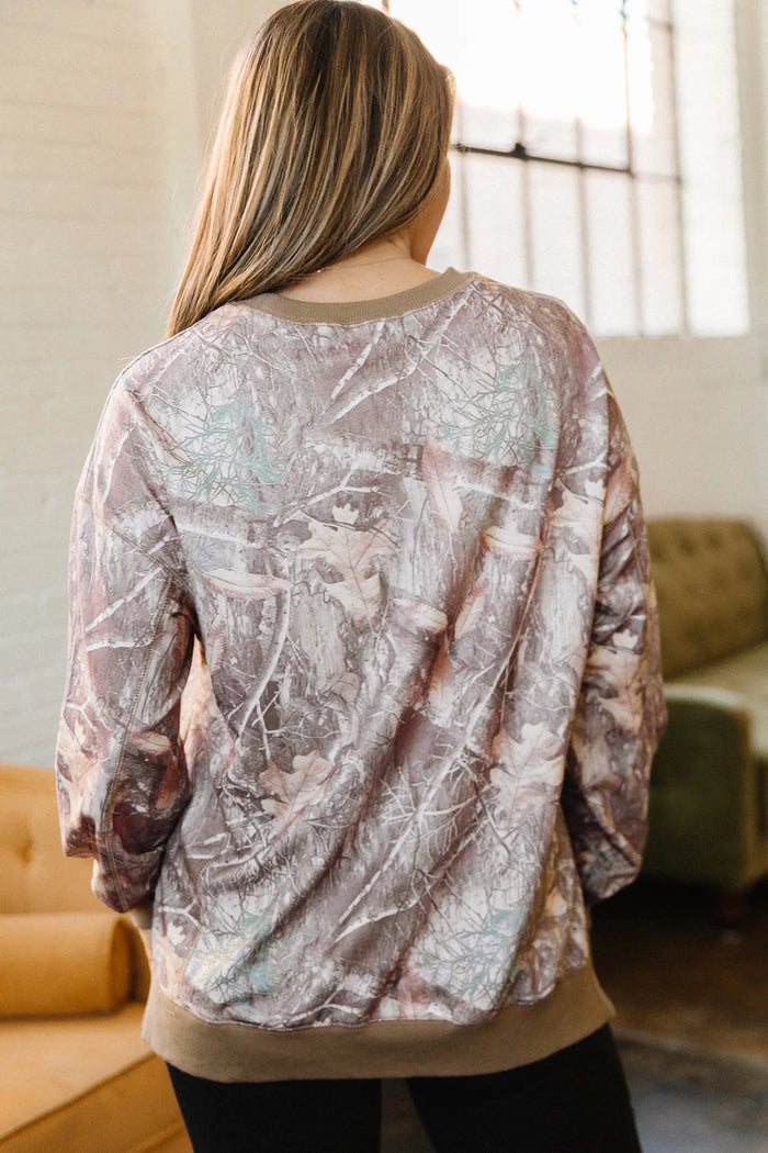 Abstract Camo Print Color Block Detail Baggy Pullover Sweatshirt – Brown