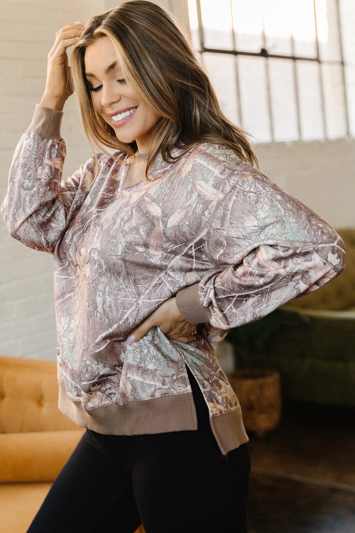 Abstract Camo Print Color Block Detail Baggy Pullover Sweatshirt – Brown