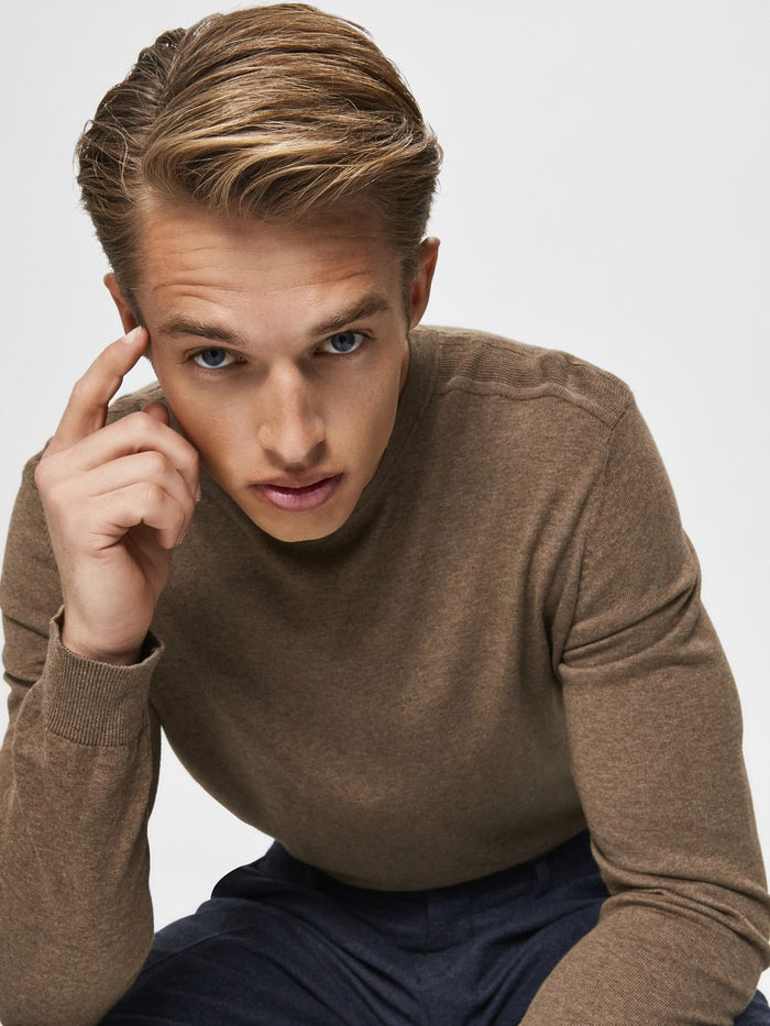 Brown Crew Neck Pullover