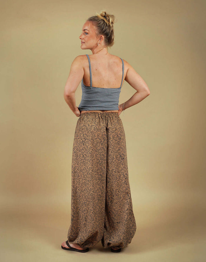 Bubble Pants Paper Sewing Pattern, Wardrobe by Me
