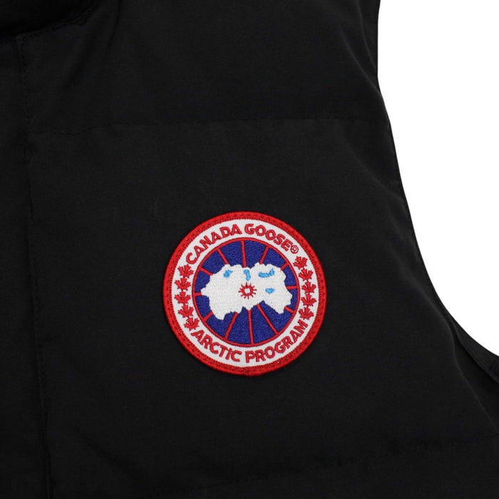Canada Goose black down gilet with logo patch and original tags, very good condition.