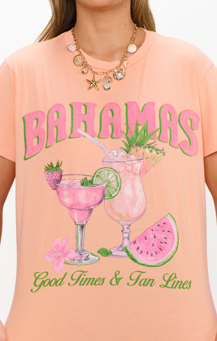 badge_model-wears-size-m