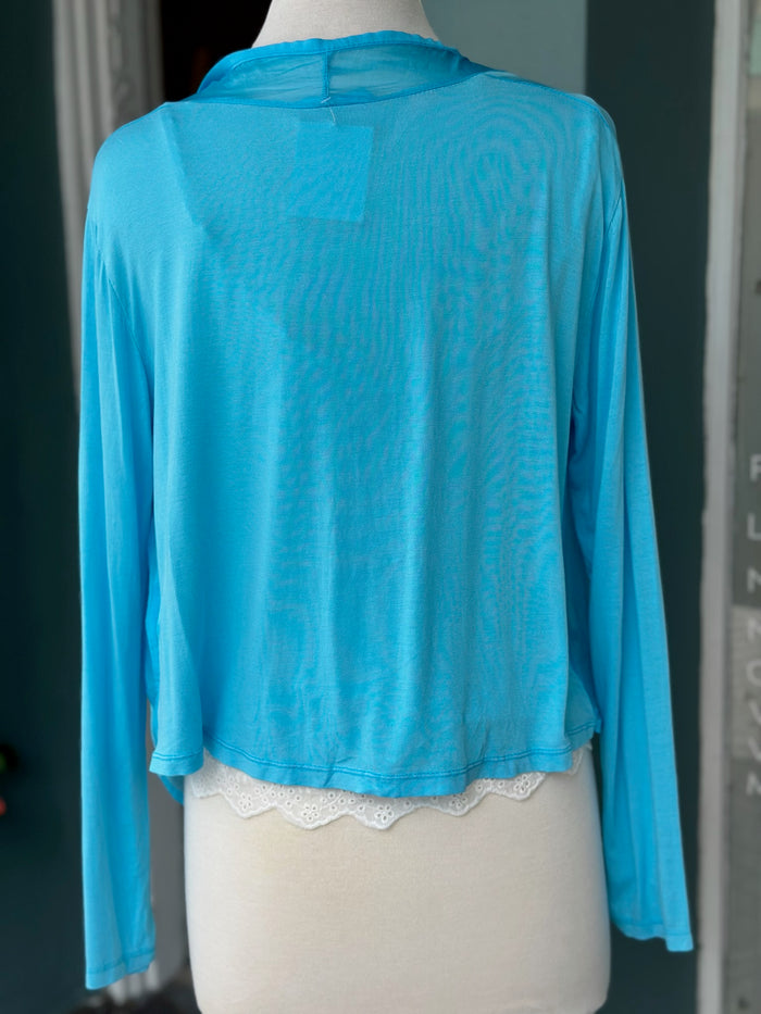 Backside of Italian one size pashmina in blue