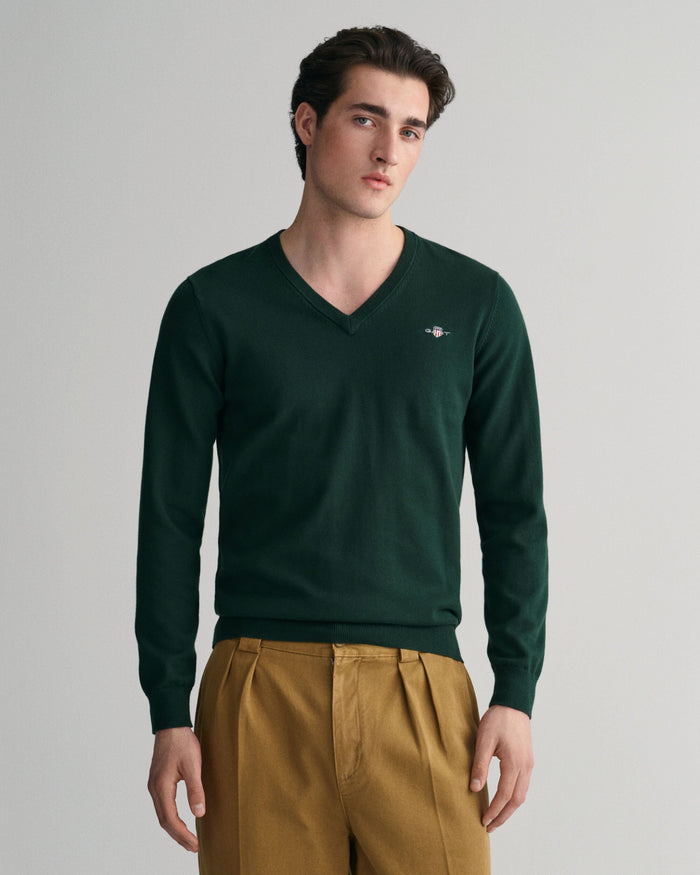Classic V-Neck Sweater in Green