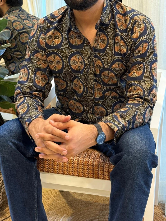 Cotton Men? Full Sleeves Shirt- Blue Circles