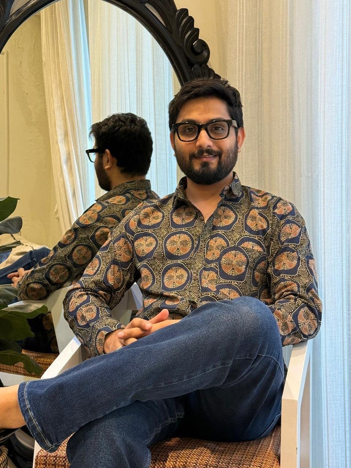 Cotton Men?? Full Sleeves Shirt- Blue Circles