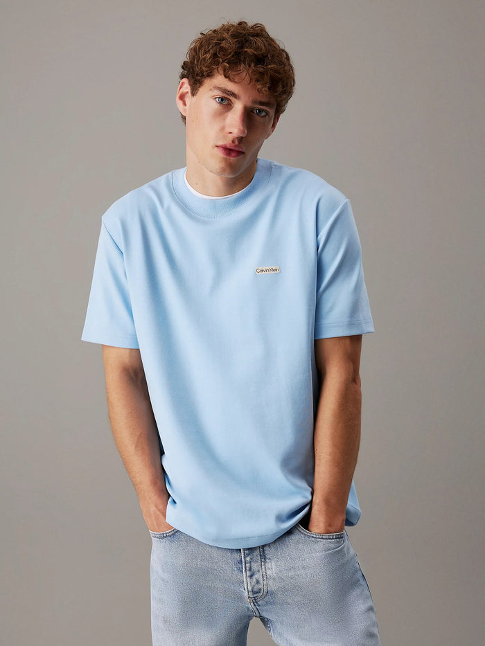 Cotton Stretch Badge Tee in Blue