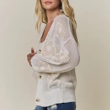Daisy Flower Crochet Cardigan in Ivory