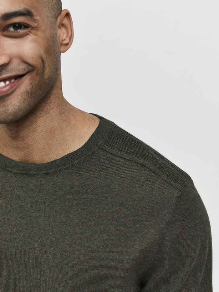 Dark Green Crew Neck Pullover