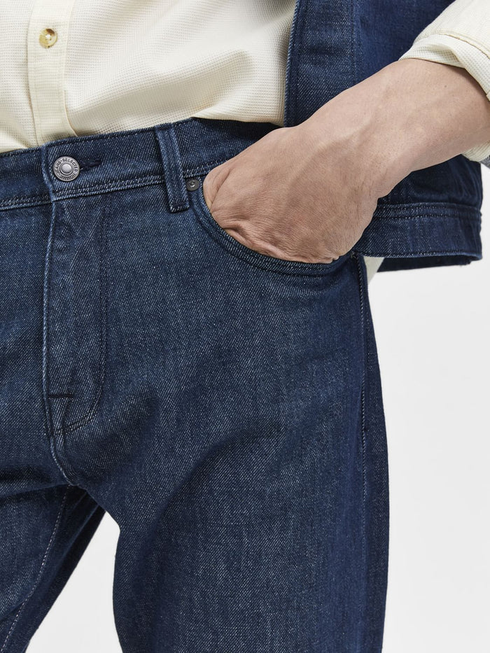 Darl Blue Mid Rise Toby Tapered Jeans