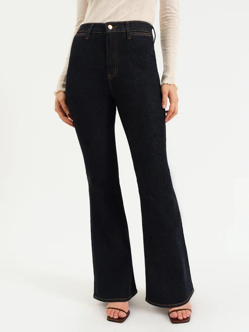 Daze Sunset Flare High Rise Leg in Rinse