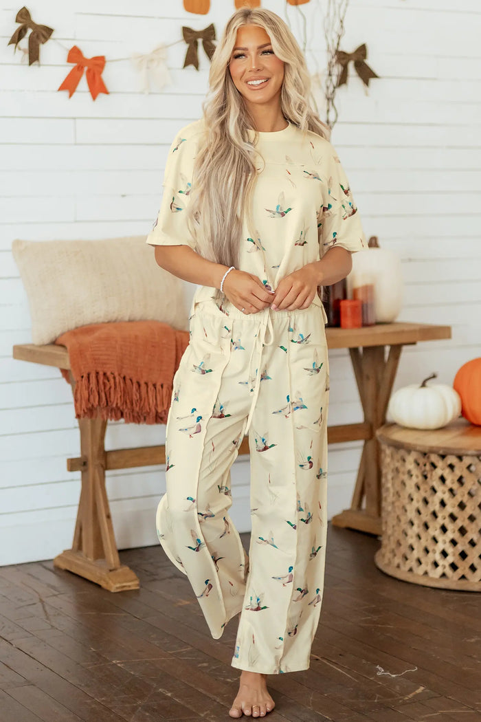 Duck Print Short Sleeve Top Pocket Pants 2pcs Casual Set – Beige