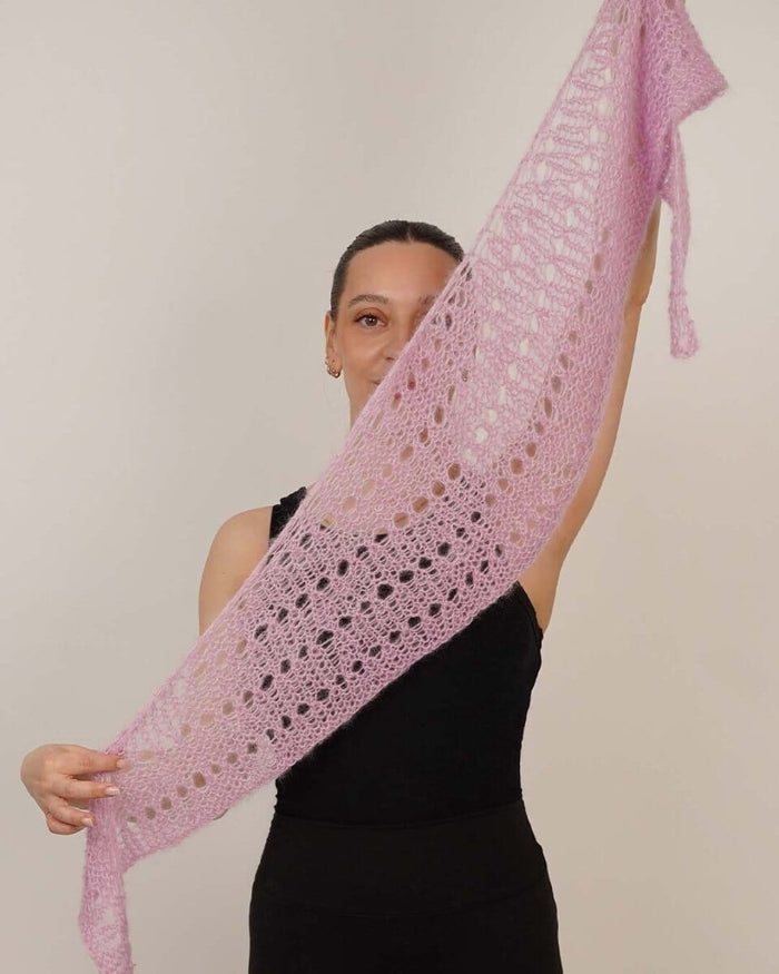 Easy Peasy Chunky Cloud Scarf, silk mohair knitting kit