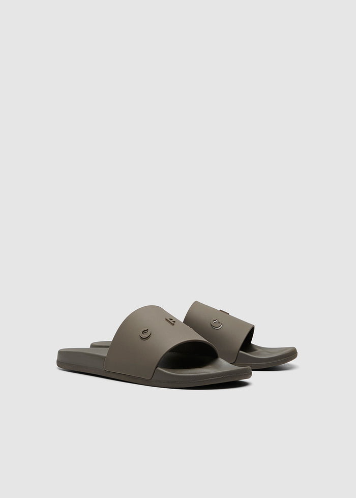 EMBOSSED LOGO SLIDES