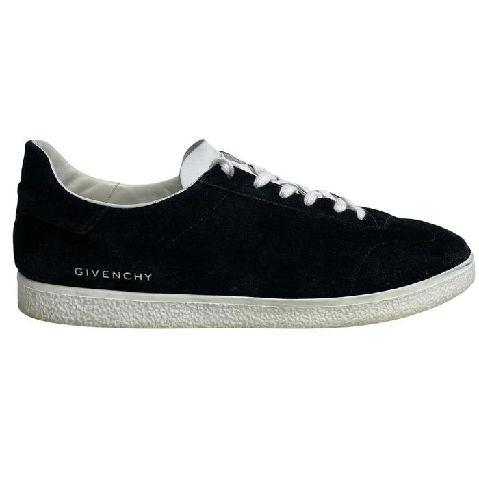 Givenchy trainers black and white suede low-top with logo detail and signs of wear.
