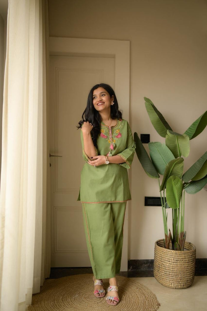 Grisha Embroidered Coord Set- Green