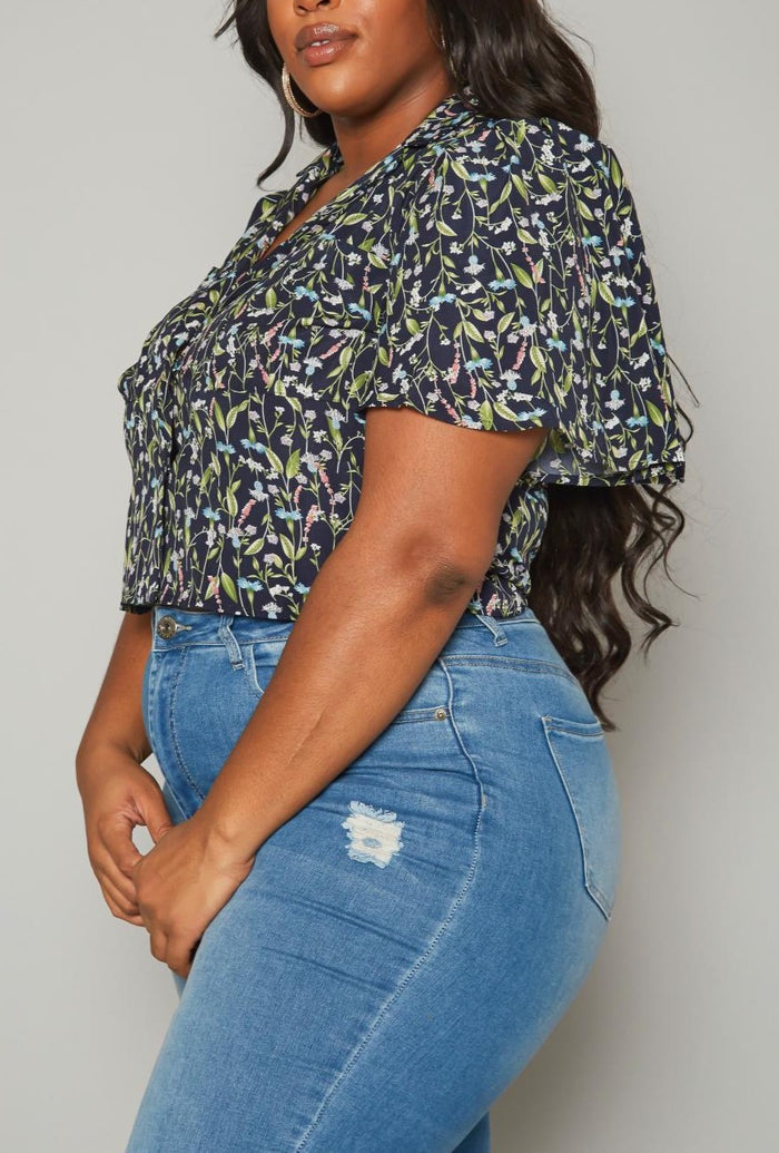 Hi Curvy Plus Size Women Floral Pattern Collar Neck Shirt