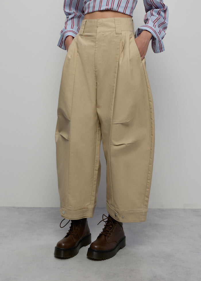 HIGH-WAISTED BARREL PANTS
