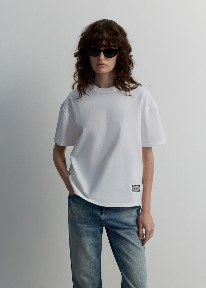 LACE LOGO OVERSIZED TEE