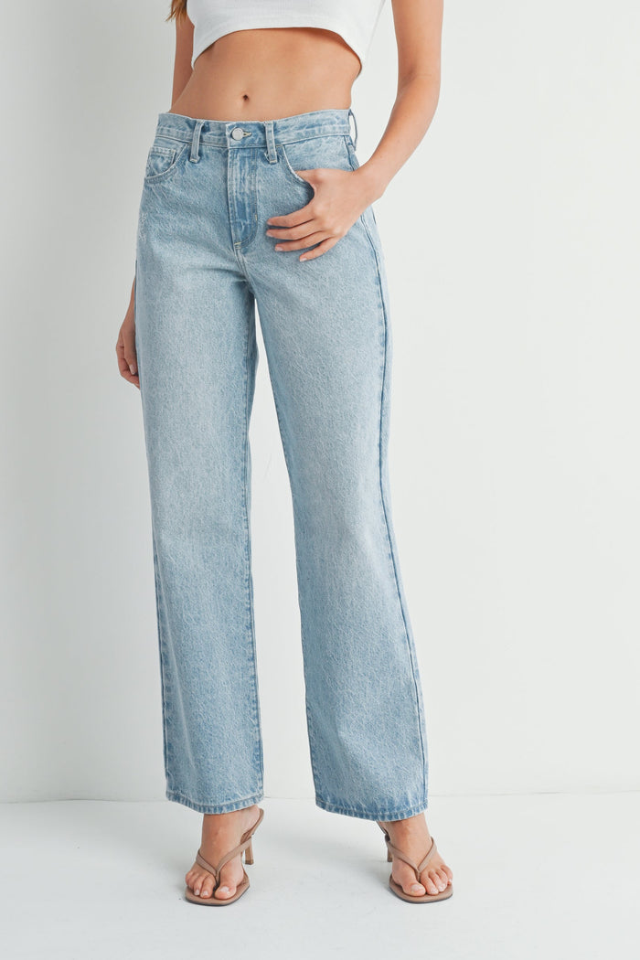 Light Denim Relaxed Straight Jean