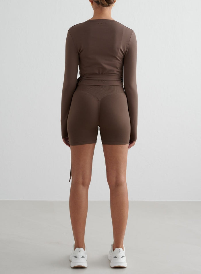 Macchiato Shape Seamless Hotpants & Wrap Longsleeve Set