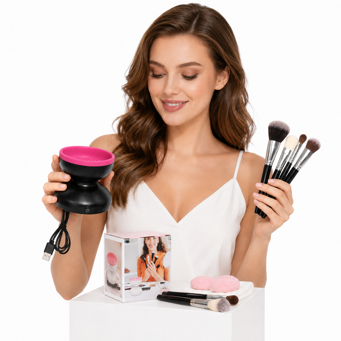 Automatic makeup brush cleaner machine for powder and blush brushes