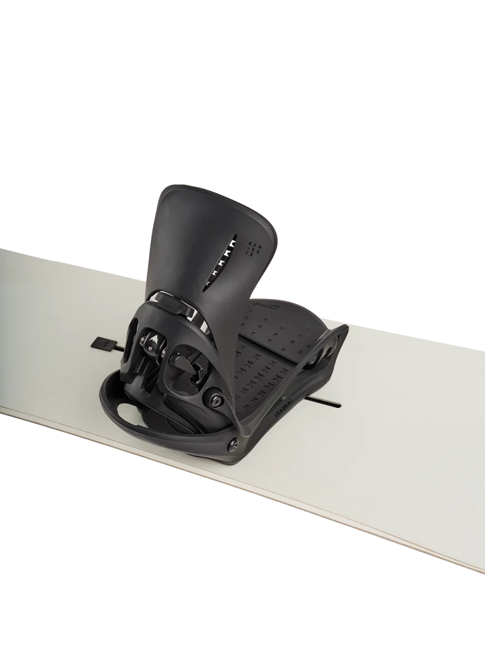 Product image of Men's Burton Step On® Genesis Re:Flex Snowboard Bindings[Variant:Black]