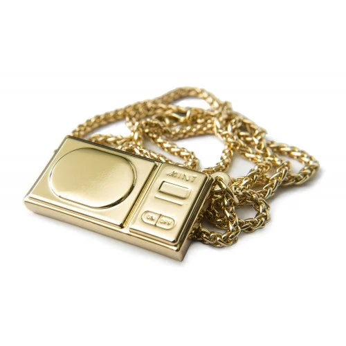 Mint 18K gold plated fashion digital scale chain with charm, stylish accessory featuring a sleek design and decorative elements.