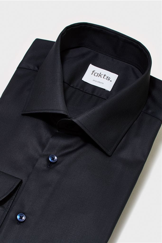 Modern Fit shirt in Navy