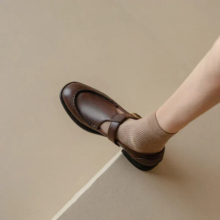 Nancy | Retro-Inspired Vegan Leather Shoes
