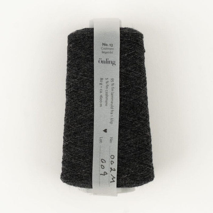 Önling No 13: Companion yarn cob - web weight - Dark slate melange (002m)
