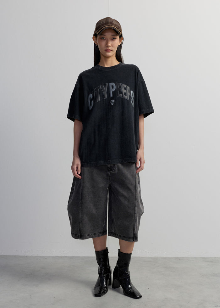 OVERSIZED CITY PEEPS GRAPHIC TEE