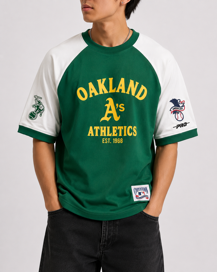 Pro Standard Oakland Athletics 'First Team' Short Sleeve Raglan Shirt in Eggshell/Kelly Green