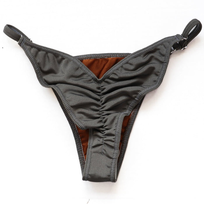 QS ST: Matte Gray Fit Model Suit. Medium Molded/Fit Model 1.