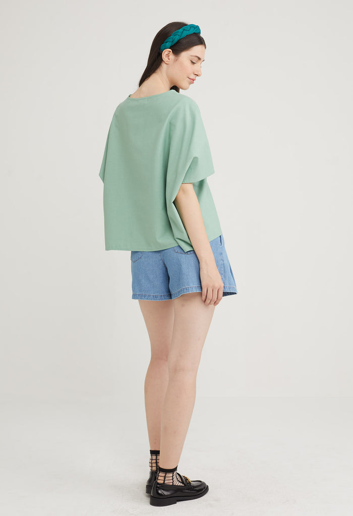 Round Neck Straight Cut Blouse