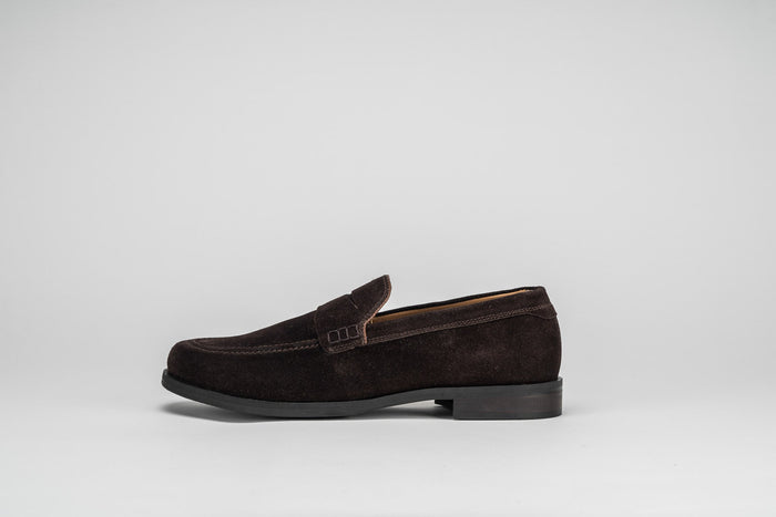 Seve Suede Loafers in Brown