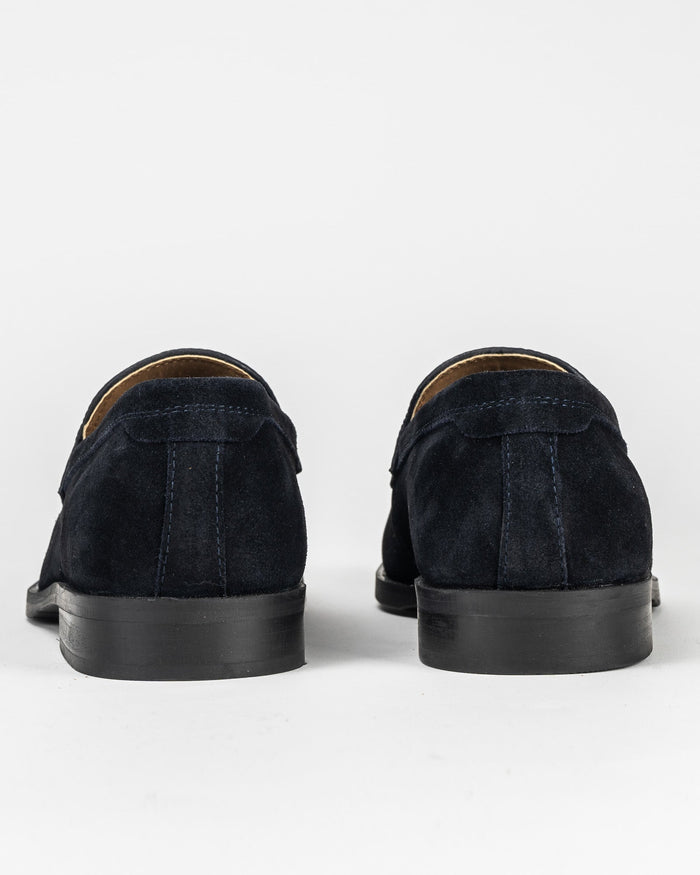 Seve Suede Loafers in Navy