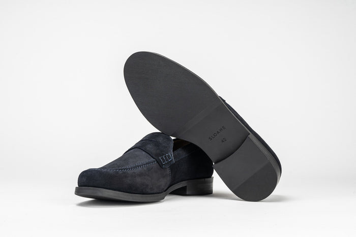 Seve Suede Loafers in Navy