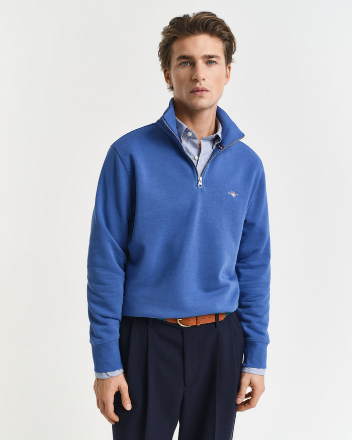 Shield Half-Zip Sweatshirt in Blue