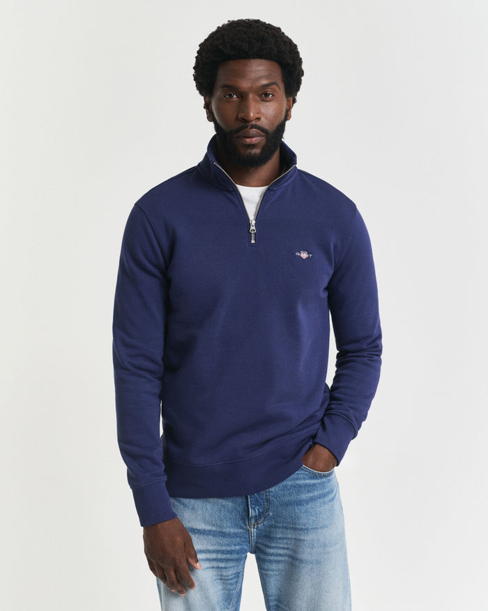Shield Half-Zip Sweatshirt in Navy