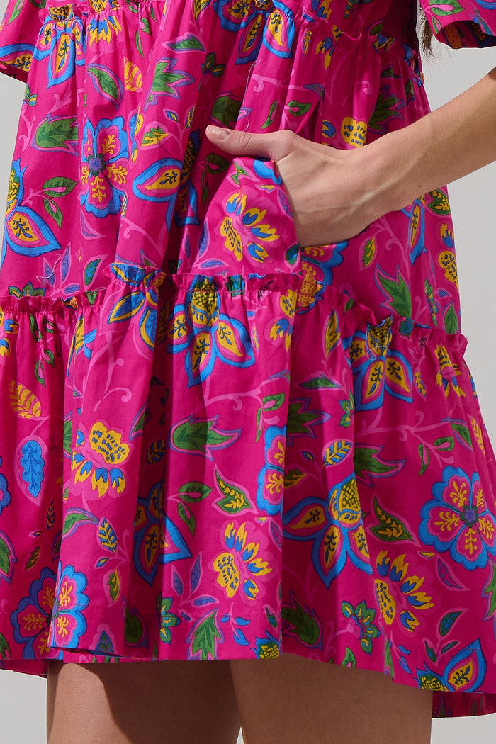 Signy Floral Dixie Split Neck Shift Dress